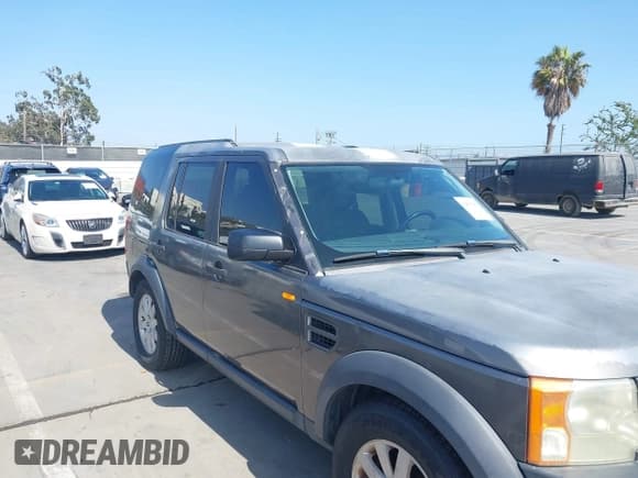 ✅ 2006 Land Rover LR3 SE • VIN: SALAE25406A403064 • Lot: 42595982. Listed on IAAI with 236,497 mi. Free auction sales archive from the USA and detailed vehicle history report at DreamBid. Image 6.