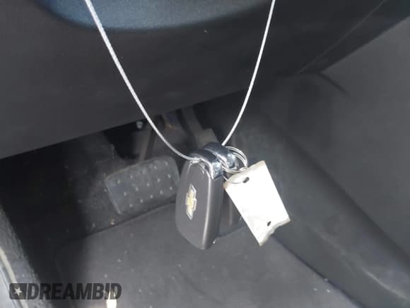 ✅ 2020 Chevrolet Traverse LT Cloth • VIN: 1GNERGKW5LJ280851 • Lot: 43213266. Listed on IAAI with 71,535 mi. Free auction sales archive from the USA and detailed vehicle history report at DreamBid. Image 11.