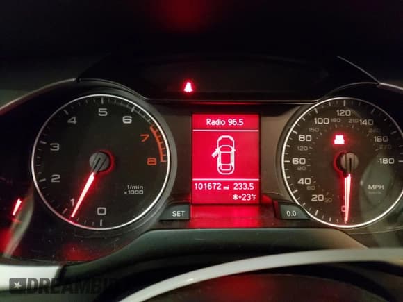 ✅ 2011 Audi A4 Premium Plus • VIN: WAUHFAFL7BN019950 • Lot: 44069935. Listed on Copart with 101,672 mi. Free auction sales archive from the USA and detailed vehicle history report at DreamBid. Image 9.