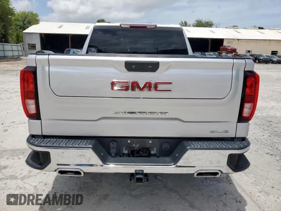 ✅ 2022 GMC Sierra 1500 SLE • VIN: 3GTUUBED4NG623878 • Лот: 64321045. Опубликован ранее на Copart с пробегом 71 983 миль. Бесплатный доступ к архиву аукционных продаж из США и подробный отчёт об истории автомобиля на DreamBid. Изображение 6.