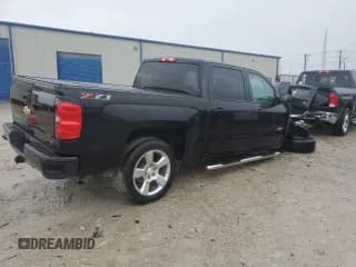 ✅ 2018 Chevrolet Silverado 1500 LT • VIN: 3GCUKREC4JG505393 • Лот: 70199604. Опубликован ранее на Copart с пробегом 28 912 миль. Бесплатный доступ к архиву аукционных продаж из США и подробный отчёт об истории автомобиля на DreamBid. Изображение 3.