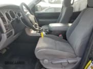 ✅ 2013 Toyota Tundra • VIN: 5TFRM5F17DX056247 • Лот: 80136055. Опубликован ранее на Copart с пробегом 147 816 миль. Бесплатный доступ к архиву аукционных продаж из США и подробный отчёт об истории автомобиля на DreamBid. Изображение 7.