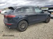 ✅ 2017 Porsche Cayenne • VIN: WP1AA2A25HKA84358 • Лот: 71681405. Опубликован ранее на Copart с пробегом 96 536 миль. Бесплатный доступ к архиву аукционных продаж из США и подробный отчёт об истории автомобиля на DreamBid. Изображение 3.