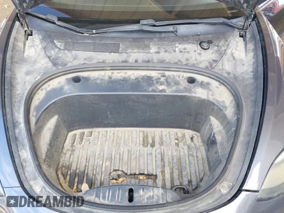 ✅ 2020 Tesla Model 3 Standard Range Plus • VIN: 5YJ3E1EA0LF803452 • Лот: 43418742. Опубликован ранее на IAAI с пробегом 110 460 миль. Бесплатный доступ к архиву аукционных продаж из США и подробный отчёт об истории автомобиля на DreamBid. Изображение 10.