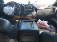 ✅ 2015 Chevrolet Silverado 2500HD LT • VIN: 1GC1KVE86FF169973 • Лот: 81327335. Опубликован ранее на Copart с пробегом 225 591 миль. Бесплатный доступ к архиву аукционных продаж из США и подробный отчёт об истории автомобиля на DreamBid. Изображение 8.