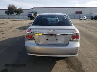 ✅ 2010 Chevrolet Aveo 1LT • VIN: KL1TD5DE6AB072502 • Lot: 85376354. Wystawiony na Copart z przebiegiem 234 784 mil. Bezpłatny archiwum sprzedaży aukcyjnych z USA i szczegółowy raport historii pojazdu na DreamBid. Zdjęcie 6.