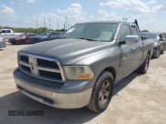 ✅ 2010 Dodge 1500 SLT • VIN: 1D7RB1GP0AS154486 • Lot: 43002615. Wystawiony na IAAI z przebiegiem 268 808 mil. Bezpłatny archiwum sprzedaży aukcyjnych z USA i szczegółowy raport historii pojazdu na DreamBid. Zdjęcie 17.