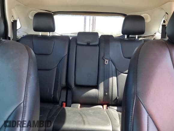 ✅ 2020 Ford Edge Titanium • VIN: 2FMPK3K97LBA59082 • Lot: 90602435. Wystawiony na Copart z przebiegiem 26 467 mil. Bezpłatny archiwum sprzedaży aukcyjnych z USA i szczegółowy raport historii pojazdu na DreamBid. Zdjęcie 10.