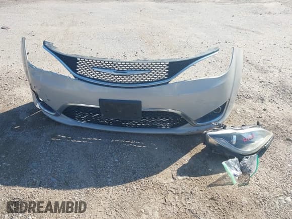 ✅ 2017 Chrysler Pacifica Touring L • VIN: 2C4RC1BG5HR839576 • Лот: 43540321. Опубликован ранее на IAAI с пробегом 163 276 миль. Бесплатный доступ к архиву аукционных продаж из США и подробный отчёт об истории автомобиля на DreamBid. Изображение 12.