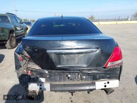 ✅ 2005 Acura RL • VIN: JH4KB16505C012794 • Lot: 43833012. Listed on IAAI with 222,108 mi. Free auction sales archive from the USA and detailed vehicle history report at DreamBid. Image 17.