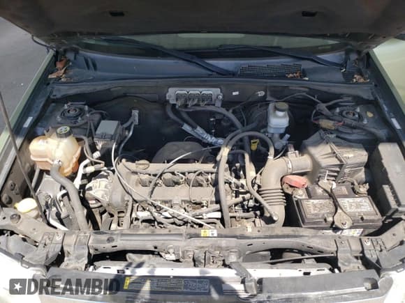 ✅ 2008 Ford Escape XLS • VIN: 1FMCU02Z18KB24786 • Lot: 70478325. Listed on Copart with 171,065 mi. Free auction sales archive from the USA and detailed vehicle history report at DreamBid. Image 12.