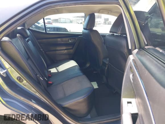 ✅ 2017 Toyota Corolla L • VIN: 5YFBURHE6HP639308 • Lot: 43062806. Wystawiony na IAAI z przebiegiem 143 719 mil. Bezpłatny archiwum sprzedaży aukcyjnych z USA i szczegółowy raport historii pojazdu na DreamBid. Zdjęcie 8.