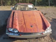 ✅ 1988 Jaguar XJ • VIN: SAJNV5847JC145369 • Лот: 42813624. Опубликован ранее на IAAI с пробегом 78 537 миль. Бесплатный доступ к архиву аукционных продаж из США и подробный отчёт об истории автомобиля на DreamBid. Изображение 6.