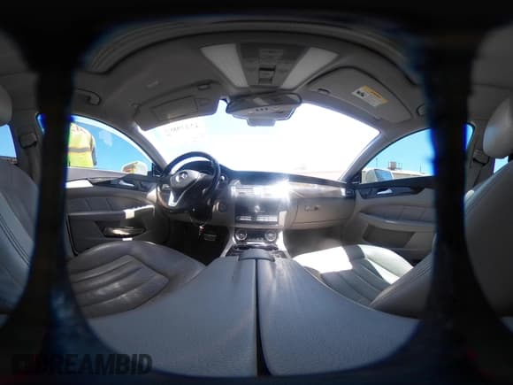 ✅ 2014 Mercedes-Benz CLS 550 • VIN: WDDLJ9BB6EA107350 • Лот: 42439895. Опубликован ранее на IAAI с пробегом 124 991 миль. Бесплатный доступ к архиву аукционных продаж из США и подробный отчёт об истории автомобиля на DreamBid. Изображение 21.