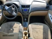 ✅ 2014 Hyundai Accent GLS • VIN: KMHCT4AE3EU691168 • Лот: 71384124. Опубликован ранее на Copart с пробегом 160 263 миль. Бесплатный доступ к архиву аукционных продаж из США и подробный отчёт об истории автомобиля на DreamBid. Изображение 8.