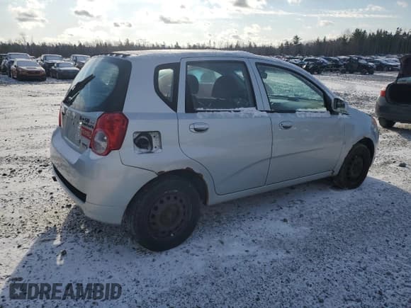✅ 2010 Chevrolet Aveo • VIN: 3G1TC6DE2AL106217 • Lot: 89407605. Wystawiony na Copart z przebiegiem 256 340 mil. Bezpłatny archiwum sprzedaży aukcyjnych z USA i szczegółowy raport historii pojazdu na DreamBid. Zdjęcie 3.