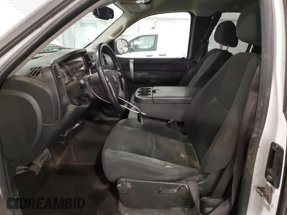 ✅ 2008 Chevrolet Silverado 1500 1LT • VIN: 1GCEK19028E198703 • Lot: 81805905. Listed on Copart with 245,214 mi. Free auction sales archive from the USA and detailed vehicle history report at DreamBid. Image 7.