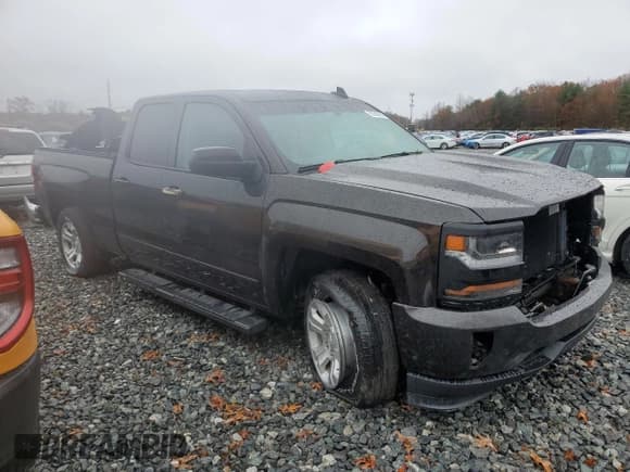 ✅ 2018 Chevrolet Silverado 1500 LT • VIN: 1GCVKREC3JZ257786 • Lot: 92288925. Listed on Copart with 71,419 mi. Free auction sales archive from the USA and detailed vehicle history report at DreamBid. Image 4.