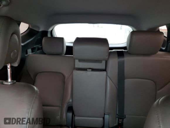 ✅ 2017 Hyundai Santa Fe 2.4L • VIN: 5NMZU3LB8HH026562 • Лот: 69805812. Опубликован ранее на Copart с пробегом 124 554 миль. Бесплатный доступ к архиву аукционных продаж из США и подробный отчёт об истории автомобиля на DreamBid. Изображение 10.