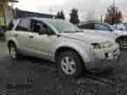 2002 Saturn VUE z VIN 5GZCZ23DX2S817690, wystawiony jako Copart lot #78302164 z przebiegiem 323 160 mil mil oraz Szkoda całkowita • Salvage title. Historia ofert i sprzedaży dostępna na DreamBid. Obrazek 4.