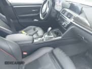 ✅ 2018 BMW 4 Series 430i xDrive • VIN: WBA4J3C57JBG91928 • Lot: 42699996. Wystawiony na IAAI z przebiegiem 147 351 mil. Bezpłatny archiwum sprzedaży aukcyjnych z USA i szczegółowy raport historii pojazdu na DreamBid. Zdjęcie 5.