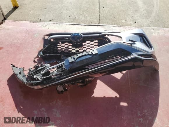 ✅ 2021 Toyota RAV4 XSE • VIN: JTMEB3FV8MD070185 • Лот: 85488365. Опубликован ранее на Copart с пробегом 47 390 миль. Бесплатный доступ к архиву аукционных продаж из США и подробный отчёт об истории автомобиля на DreamBid. Изображение 13.