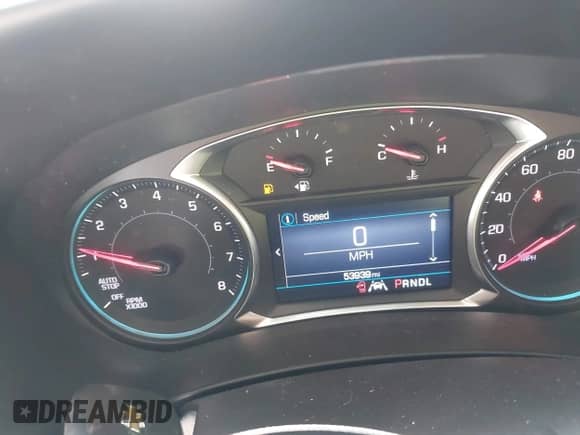 2020 Chevrolet Equinox LT with VIN 3GNAXUEV8LS735423, listed as a IAAI auction lot 43245162 with 53,939 mi miles and . Bid and sale history available at DreamBid. Image 7.