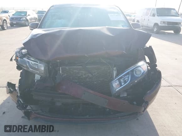 ✅ 2018 Kia Sedona EX • VIN: KNDMC5C14J6379626 • Lot: 41774979. Listed on IAAI with 58,710 mi. Free auction sales archive from the USA and detailed vehicle history report at DreamBid. Image 6.