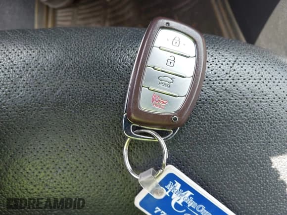 ✅ 2017 Hyundai Elantra Value Edition • VIN: 5NPD84LF6HH108459 • Lot: 42622128. Listed on IAAI with 140,576 mi. Free auction sales archive from the USA and detailed vehicle history report at DreamBid. Image 11.