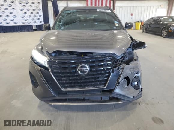 ✅ 2021 Nissan Kicks SR • VIN: 3N1CP5DV3ML547710 • Lot: 82628835. Listed on Copart with 87,341 mi. Free auction sales archive from the USA and detailed vehicle history report at DreamBid. Image 5.
