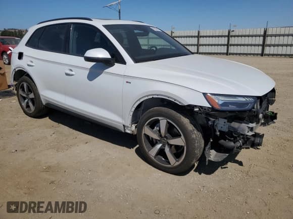 ✅ 2023 Audi Q5 S line Prestige • VIN: WA1FAAFY3P2167732 • Lot: 66558095. Wystawiony na Copart z przebiegiem 22 481 mil. Bezpłatny archiwum sprzedaży aukcyjnych z USA i szczegółowy raport historii pojazdu na DreamBid. Zdjęcie 4.