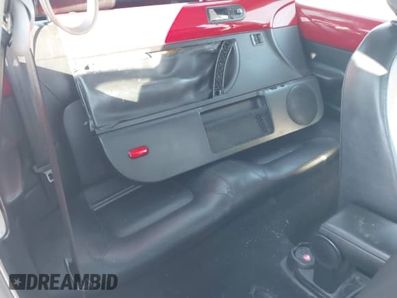 ✅ 2010 Volkswagen Beetle • VIN: 3VWPW3AG3AM006204 • Лот: 41265307. Опубликован ранее на IAAI с пробегом 147 702 миль. Бесплатный доступ к архиву аукционных продаж из США и подробный отчёт об истории автомобиля на DreamBid. Изображение 8.