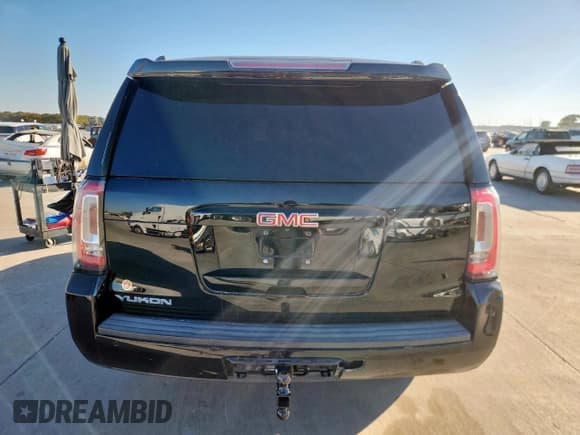 ✅ 2015 GMC Yukon SLT • VIN: 1GKS1BKC1FR192658 • Lot: 92034905. Wystawiony na Copart z przebiegiem 251 091 mil. Bezpłatny archiwum sprzedaży aukcyjnych z USA i szczegółowy raport historii pojazdu na DreamBid. Zdjęcie 6.