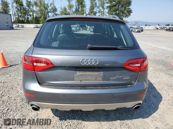 ✅ 2013 Audi allroad A4 Premium Plus • VIN: WA1UFAFL5DA063306 • Лот: 69213045. Опубликован ранее на Copart с пробегом 186 070 миль. Бесплатный доступ к архиву аукционных продаж из США и подробный отчёт об истории автомобиля на DreamBid. Изображение 6.