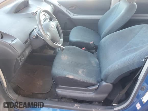 ✅ 2008 Toyota Yaris • VIN: JTDJT923485206167 • Lot: 85423735. Listed on Copart with 267,685 mi. Free auction sales archive from the USA and detailed vehicle history report at DreamBid. Image 7.