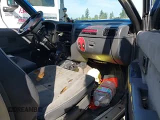 ✅ 1995 Nissan Pathfinder LE • VIN: JN8HD17Y8SW058676 • Lot: 43166408. Listed on IAAI with 359,448 mi. Free auction sales archive from the USA and detailed vehicle history report at DreamBid. Image 5.