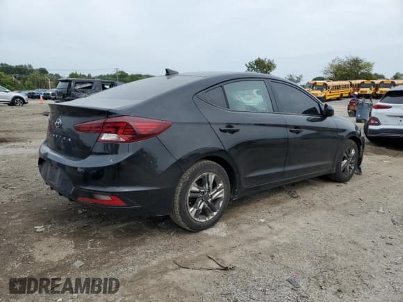 ✅ 2020 Hyundai Elantra Value Edition • VIN: KMHD84LFXLU001697 • Lot: 81768665. Listed on Copart with 87,402 mi. Free auction sales archive from the USA and detailed vehicle history report at DreamBid. Image 3.