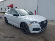 ✅ 2020 Audi SQ5 Premium Plus • VIN: WA1B4AFY3L2076685 • Лот: 43601534. Опубликован ранее на IAAI с пробегом 56 657 миль. Бесплатный доступ к архиву аукционных продаж из США и подробный отчёт об истории автомобиля на DreamBid. Изображение 1.