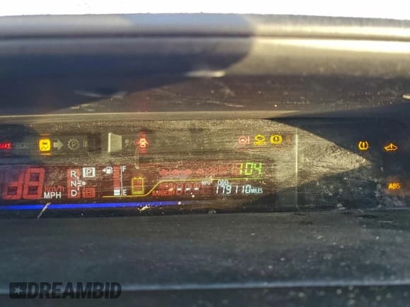 ✅ 2014 Toyota Prius Two • VIN: JTDZN3EU9E3326231 • Lot: 96117535. Listed on Copart with 179,110 mi. Free auction sales archive from the USA and detailed vehicle history report at DreamBid. Image 9.