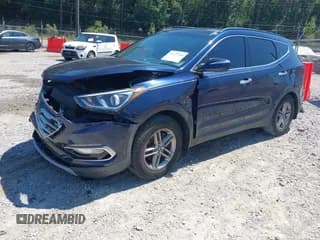 ✅ 2017 Hyundai Santa Fe 2.4L • VIN: 5XYZU3LB6HG422242 • Лот: 43122154. Опубликован ранее на IAAI с пробегом 80 122 миль. Бесплатный доступ к архиву аукционных продаж из США и подробный отчёт об истории автомобиля на DreamBid. Изображение 2.