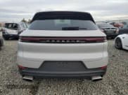 ✅ 2024 Porsche Cayenne • VIN: WP1AA2AY6RDA01935 • Lot: 86174674. Listed on Copart with 9,774 mi. Free auction sales archive from the USA and detailed vehicle history report at DreamBid. Image 6.