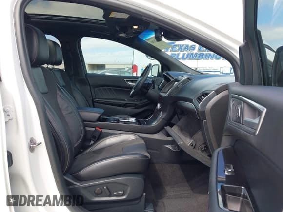 ✅ 2020 Ford Edge ST • VIN: 2FMPK4AP2LBA96000 • Lot: 42023201. Wystawiony na IAAI z przebiegiem 51 417 mil. Bezpłatny archiwum sprzedaży aukcyjnych z USA i szczegółowy raport historii pojazdu na DreamBid. Zdjęcie 5.