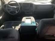 ✅ 2000 Chevrolet Silverado 1500 LS • VIN: 2GCEK19T0Y1249899 • Lot: 87451715. Wystawiony na Copart z przebiegiem 218 408 mil. Bezpłatny archiwum sprzedaży aukcyjnych z USA i szczegółowy raport historii pojazdu na DreamBid. Zdjęcie 8.