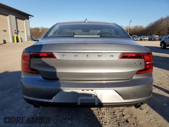 ✅ 2018 Volvo S90 Momentum • VIN: LVY982MKXJP029420 • Лот: 37016113. Опубликован ранее на Copart с пробегом 41 478 миль. Бесплатный доступ к архиву аукционных продаж из США и подробный отчёт об истории автомобиля на DreamBid. Изображение 6.