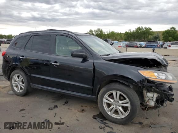 ✅ 2011 Hyundai Santa Fe Limited • VIN: 5XYZK3AB1BG088623 • Lot: 61277864. Listed on Copart with 187,681 mi. Free auction sales archive from the USA and detailed vehicle history report at DreamBid. Image 4.