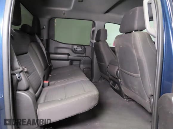 ✅ 2023 Chevrolet Silverado 1500 Custom • VIN: 3GCPABEK4PG182678 • Лот: 70355975. Опубликован ранее на Copart с пробегом 45 998 миль. Бесплатный доступ к архиву аукционных продаж из США и подробный отчёт об истории автомобиля на DreamBid. Изображение 6.