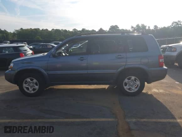 2004 Toyota Highlander с VIN JTEGD21A240102617, выставлен на аукционе IAAI как лот 43095113 с пробегом 316 342 миль миль и . История ставок и продаж доступна на DreamBid. Изображение 14.