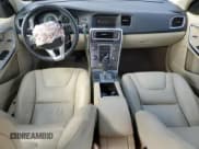 ✅ 2012 Volvo S60 T6 • VIN: YV1902FHXC2043537 • Lot: 56198395. Wystawiony na Copart z przebiegiem 83 614 mil. Bezpłatny archiwum sprzedaży aukcyjnych z USA i szczegółowy raport historii pojazdu na DreamBid. Zdjęcie 8.