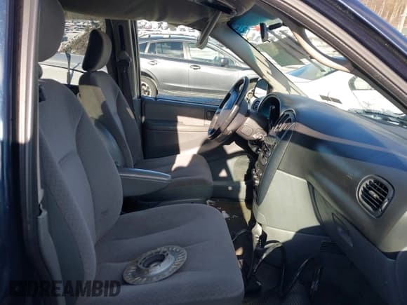 ✅ 2007 Dodge Grand Caravan SXT • VIN: 2D4GP44L37R281106 • Lot: 43923267. Listed on IAAI with 132,332 mi. Free auction sales archive from the USA and detailed vehicle history report at DreamBid. Image 5.