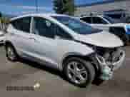 2019 Chevrolet Bolt EV LT с VIN 1G1FY6S08K4107384, выставлен на аукционе Copart как лот 84433345 с пробегом 143 898 миль миль и Списание • Salvage title. История ставок и продаж доступна на DreamBid. Изображение 4.